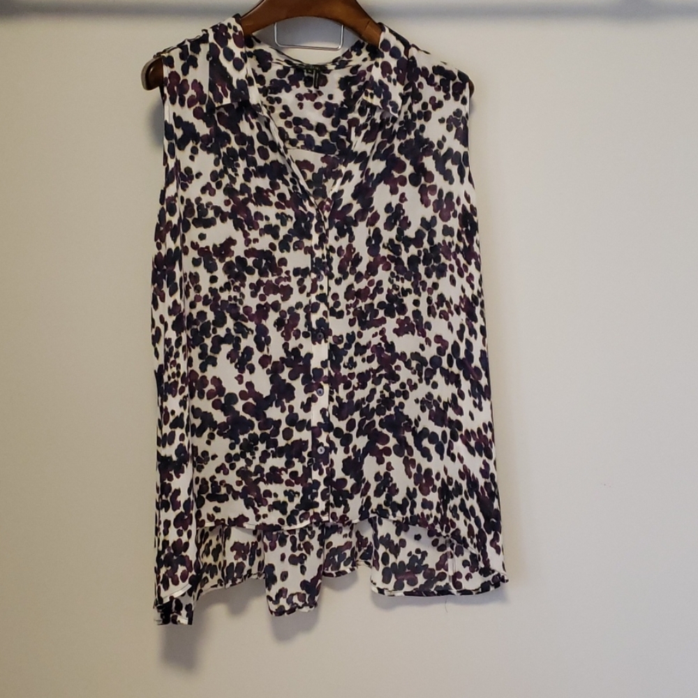 Button Backed Nic+Zoe Plus Blouse